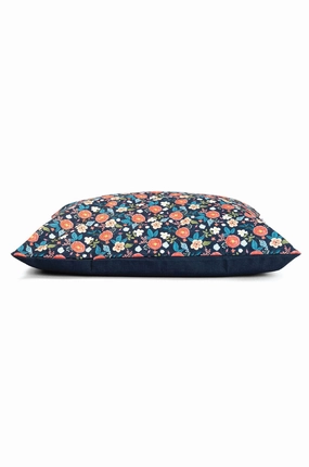 Riley Dog Bed